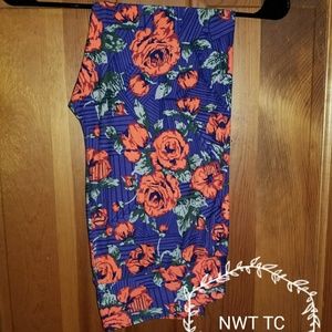(TODAY ONLY PRICE) NWT TC ROSE LULAROE LEGGINGS